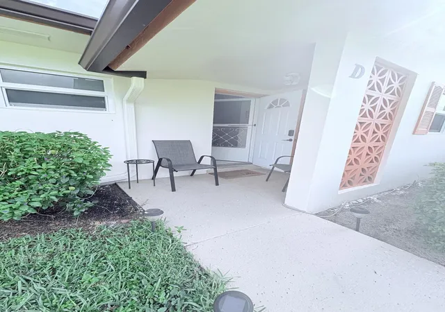 Homes for sale in West Palm Beach, FL | 2966 Crosley Dr E #D, West Palm Beach, FL 33415 | MLS# B26050780