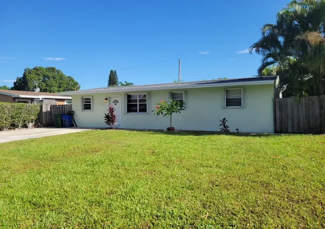 Homes for sale in Margate, FL | 6151 Sw 2nd St, Margate, FL 33068 | MLS# B26050781