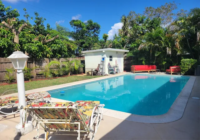 Homes for sale in Margate, FL | 6151 Sw 2nd St, Margate, FL 33068 | MLS# B26050781