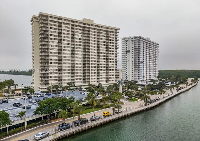 Homes for sale in Sunny Isles Beach, FL | 300 Bayview Dr #903, Sunny Isles Beach, FL 33160 | MLS# A12051342
