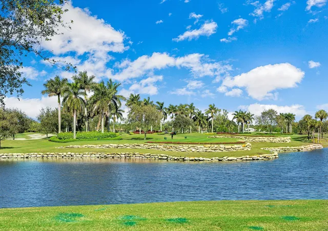 Homes for sale in Boynton Beach, FL | 7 Southport Lane, Boynton Beach, FL 33436 | Houzeo