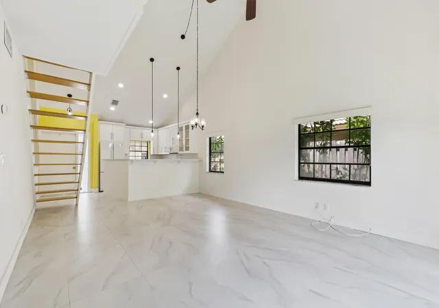 3rd image of 2656 Riverside Dr #2656, Coral Springs, FL 33065 | MLS# B26050822