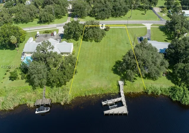 1st image of 395 Old County Road 78, La Belle, FL 33935 | MLS# A12051417
