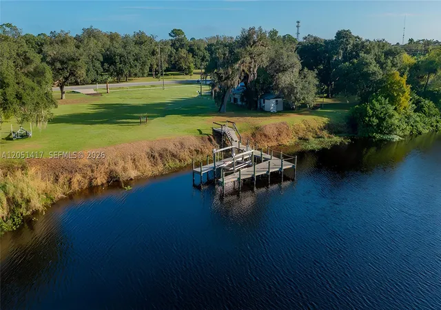 5th image of 395 Old County Road 78, La Belle, FL 33935 | MLS# A12051417