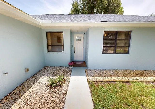 Homes for sale in Port St Lucie, FL | 1841 Se Camden St, Port St Lucie, FL 34952 | MLS# B26050857