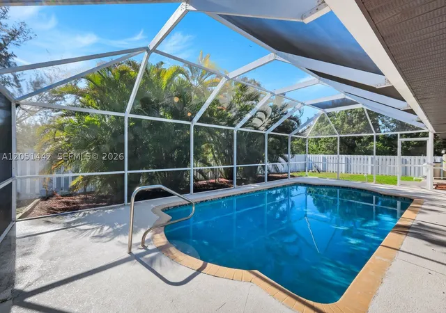 Homes for sale in Cape Coral, FL | 1121 Nw 27th Avenue, Cape Coral, FL 33993 | MLS# A12051442