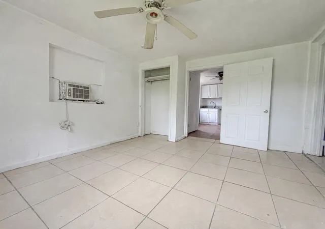 Homes for sale in Miramar, FL | 6142 Sw 40Th Ct, Miramar, FL 33023 | MLS# B26050885