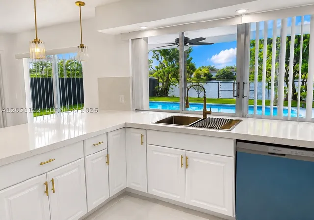 3rd image of 11731 Nw 29Th Mnr, Sunrise, FL 33323 | MLS# A12051122