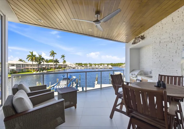 Homes for sale in Fort Lauderdale, FL | 1110 Seminole Dr #201, Fort Lauderdale, FL 33304 | MLS# B26050916