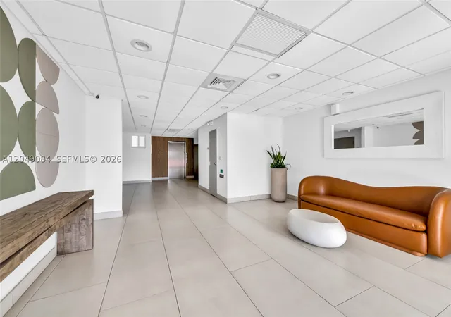 3rd image of 1666 W Ave, Miami Beach, FL 33139