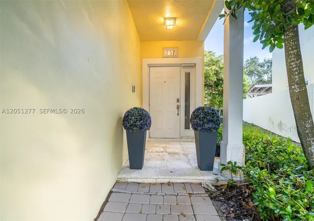 Homes for sale in Homestead, FL | 357 Ne 35Th Ter, Homestead, FL 33033 | MLS# A12051277