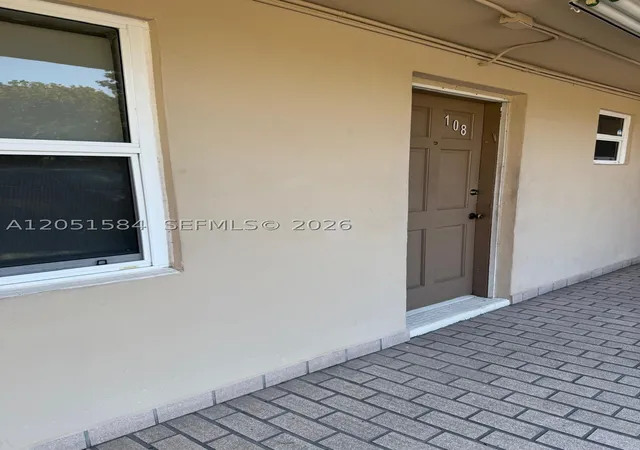 Homes for sale in Miami, FL | 1401 Ne 191st St #D108, Miami, FL 33179 | MLS# A12051584