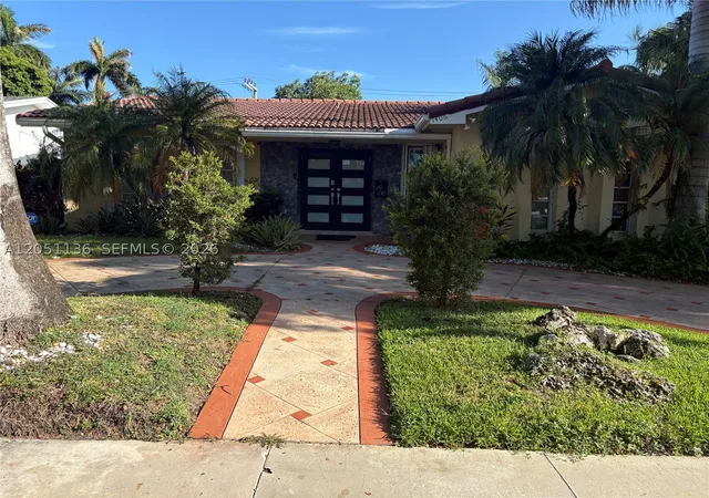 Photo 3 of Single family home for sale at 1406 Coolidge St, Hollywood, FL 33020 | MLS# A12051136 | Listing updated on 2026-09-26