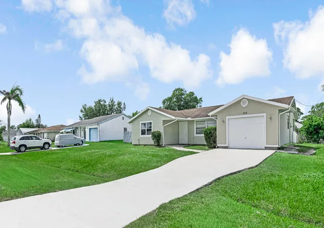 Homes for sale in ,, FL | 366 Se Lancaster Ave, ,, FL 34984 | MLS# B26050969