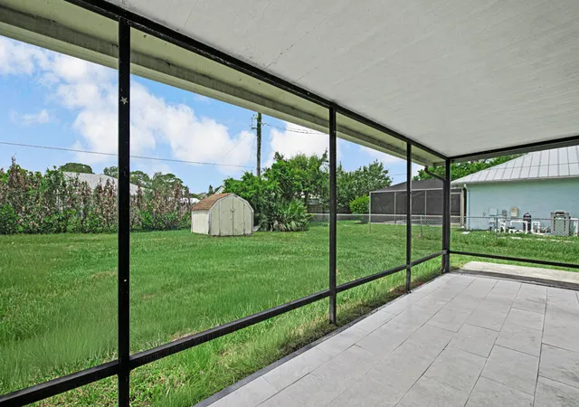 Homes for sale in ,, FL | 366 Se Lancaster Ave, ,, FL 34984 | MLS# B26050969