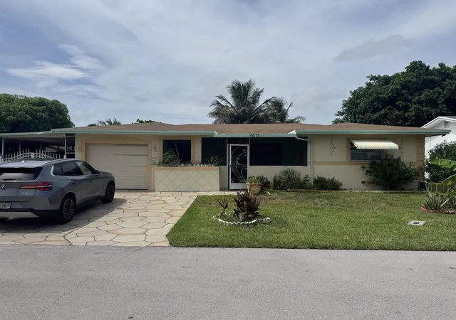 Homes for sale in Tamarac, FL | 4517 Nw 49th Ct, Tamarac, FL 33319 | MLS# B26050955