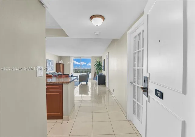 Listing Photo 4 - Condo for sale in building located at 2500 Parkview Dr, Hallandale Beach, FL 33009 - Unit #2411