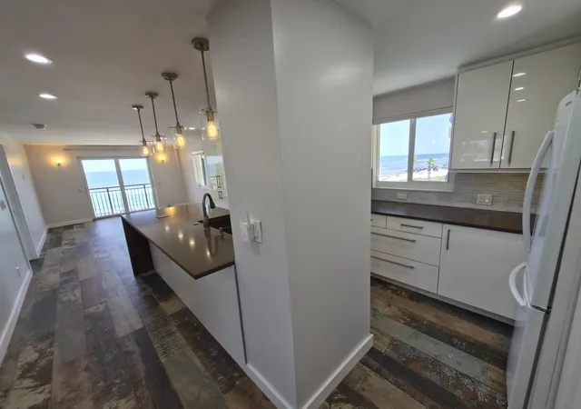 Homes for sale in Hollywood, FL | 1815 N Surf Rd #404, Hollywood, FL 33019 | MLS# B26051058