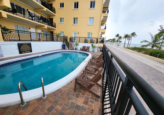 Homes for sale in Hollywood, FL | 1815 N Surf Rd #404, Hollywood, FL 33019 | MLS# B26051058
