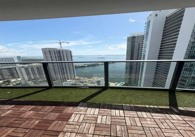 Homes for sale in Miami, FL | 501 Ne 31st Street, Miami, FL 33137 | Houzeo