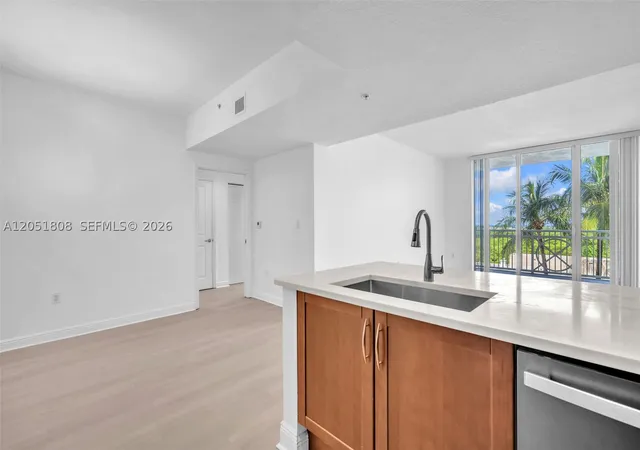 Homes for sale in Boynton Beach, FL | 350 N Federal Hwy #707, Boynton Beach, FL 33435 | MLS# A12051808