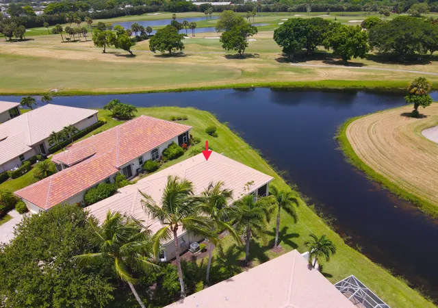 Homes for sale in Lake Worth, FL | 5743 Fountains Dr S, Lake Worth, FL 33467 | MLS# B26051124
