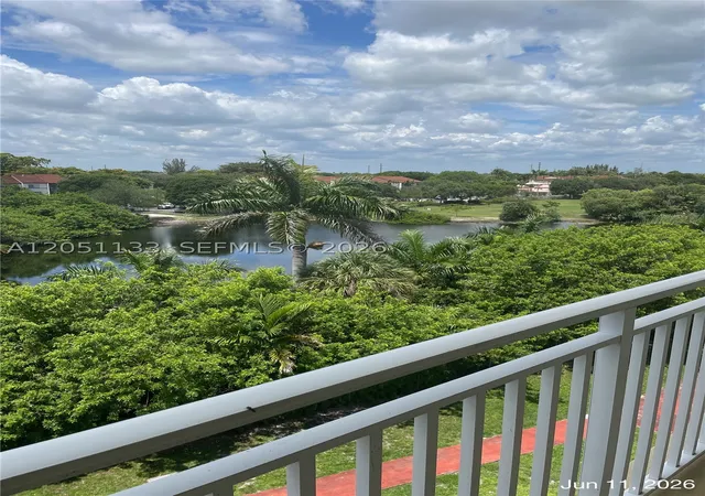 Homes for sale in Hialeah, FL | 6940 Miami Gardens Dr, Hialeah, FL 33015 | Houzeo