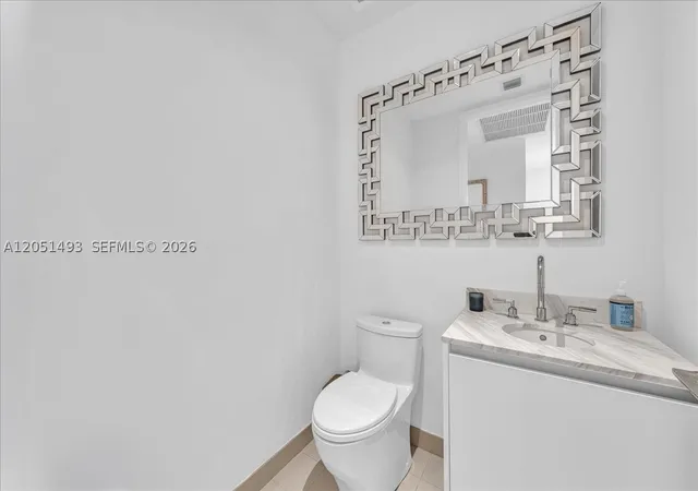 Listing Photo 3 - Condo for sale at Two Park Grove Condo, Unit 501 2831 S Bayshore Dr, Two Park Grove Condo, Miami, FL 33133 | Built Year: 2018-2018
