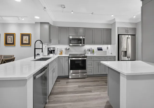 4th image of 14111 Royal Vis Dr, Delray Beach, FL 33484