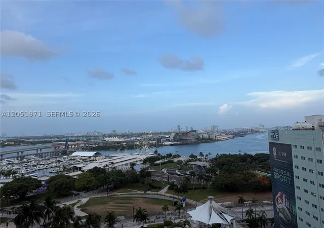 Homes for sale in Miami, FL | 253 Ne 2nd St #3907, Miami, FL 33132 | MLS# A12051871