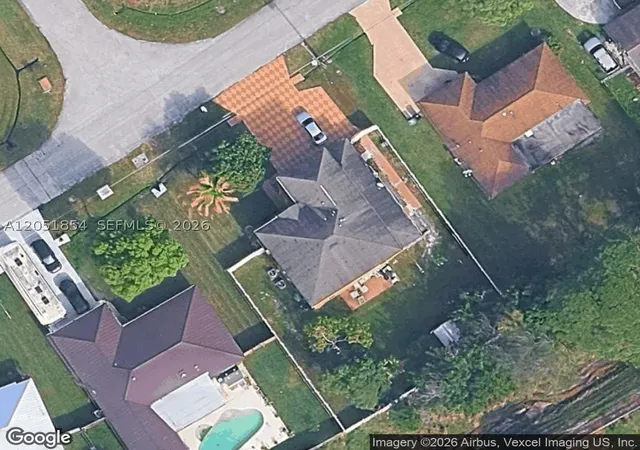 Photo 1 of Single family home for sale at 402 Se Crosspoint Dr, Port Saint Lucie, FL 34983 | MLS# A12051854 | Listing updated on 2026-08-24