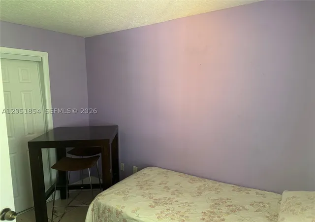 Photo 3 of Single family home for sale at 402 Se Crosspoint Dr, Port Saint Lucie, FL 34983 | MLS# A12051854 | Listing updated on 2026-08-24