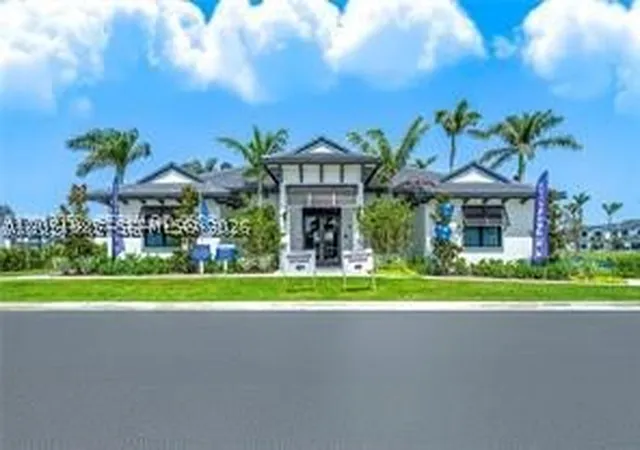 5th image of 4941 Peacock Way #5838, Fort Lauderdale, FL 33312 | MLS# A12051985