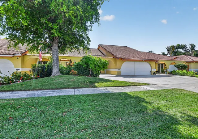 2nd image of 4460 Ne 5th Ave, Boca Raton, FL 33431 | MLS# B26051341