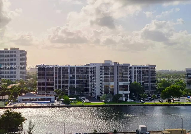 1st image of 3505 S Ocean Dr #901, Hollywood, FL 33019 | MLS# A12052119