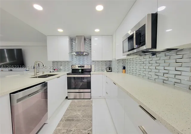 5th image of 3505 S Ocean Dr #901, Hollywood, FL 33019 | MLS# A12052119