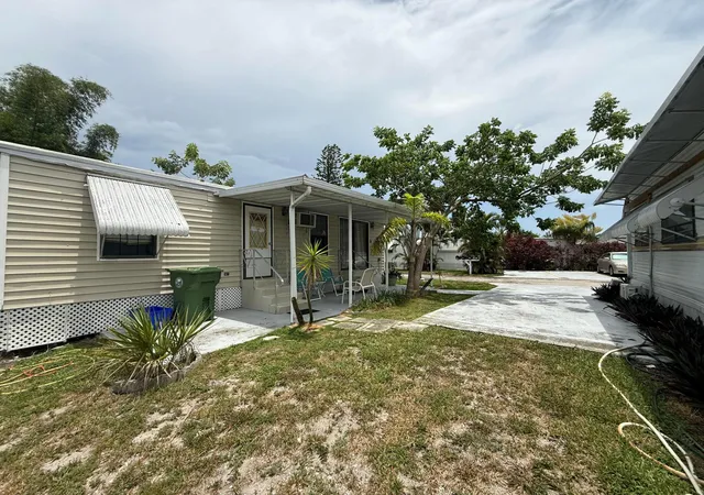 1st image of 42 Palm Dr #42, Lake Worth, FL 33461 | MLS# B26051366