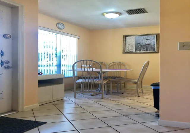 4th image of 5368 Privet Pl #B, Delray Beach, FL 33484 | MLS# B26051398