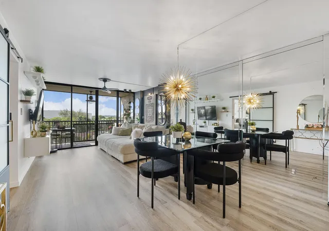 5th image of 13 Royal Palm Wy #5030, Boca Raton, FL 33432 | MLS# B26051476