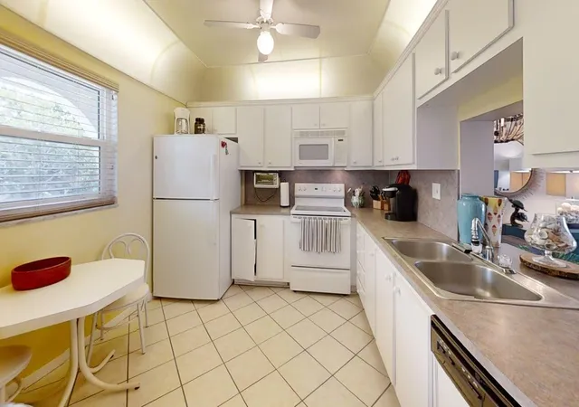 1st image of 250 Ne 20th St #2320, Boca Raton, FL 33431 | MLS# B26051504
