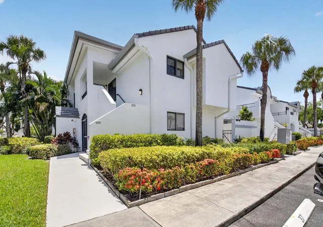 2nd image of 7665 Glendevon Ln #1605, Delray Beach, FL 33446 | MLS# B26051525