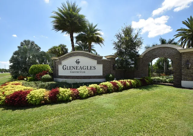 2nd image of 7665 Glendevon Ln, Delray Beach, FL 33446