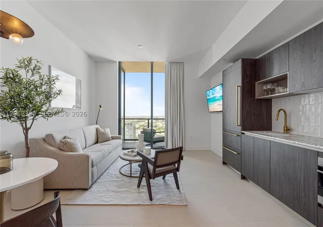 Photo 4 of Condo for sale at 159 Ne 6Th St #5103, Miami, FL 33132 | MLS# A12052360 | Listing updated on 2026-07-13