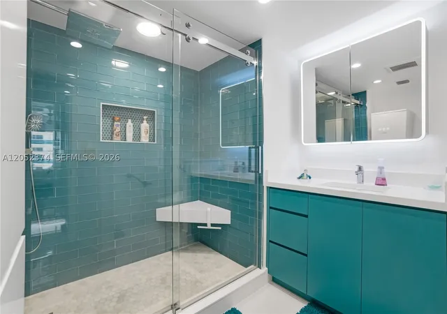 4th image of 4100 Galt Ocean Dr #404, Fort Lauderdale, FL 33308 | MLS# A12052374