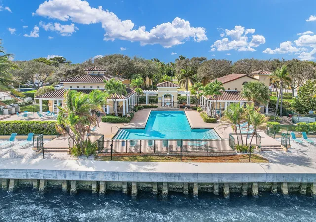 4th image of 1030 Lake Shore Dr #103, Lake Park, FL 33403 | MLS# B26051610