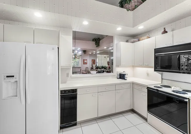 3rd image of 16909 Isle Of Palms Dr, Delray Beach, FL 33484