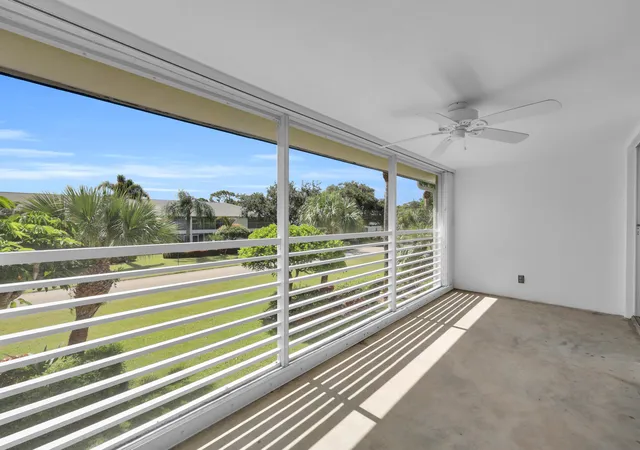3rd image of 4 Garden St #204n, Tequesta, FL 33469 | MLS# B26051686