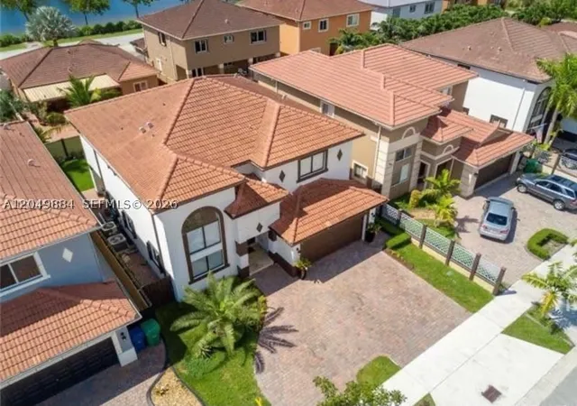 2nd image of 16588 Sw 44 Street, Kendall, FL 33185 | MLS# A12049884