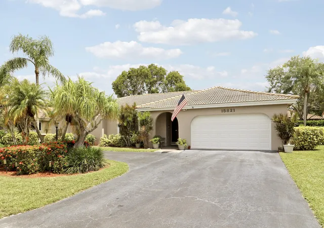 4th image of 15821 Sedgewyck Cir N, Davie, FL 33331 | MLS# B26051730