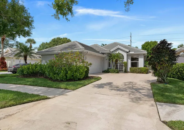 2nd image of 7744 Se Needle Palm Cir, Hobe Sound, FL 33455 | MLS# B26051802